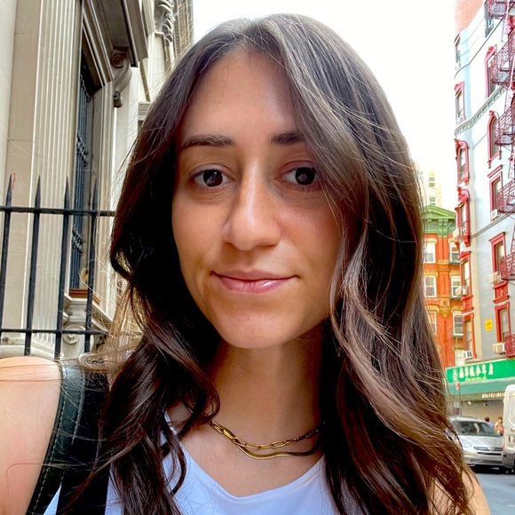 Meet your Posher, Elizabeth - Picture 1 of 1